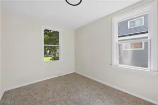 3905 Elmwood Ave, Austintown, OH 44515 - Photo 21