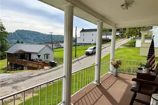1207 N 9th St, Martins Ferry, OH 43935 - Photo 33