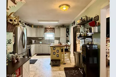 1207 N 9th Street, Martins Ferry, OH 43935 - Photo 11