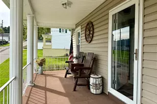 1207 N 9th St, Martins Ferry, OH 43935 - Photo 3