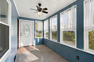 979 Iona Ave, Akron, OH 44314 - Photo 5