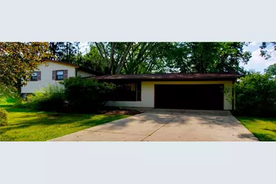 12780 Barbara Street SW, Massillon, OH 44647 - Photo 1