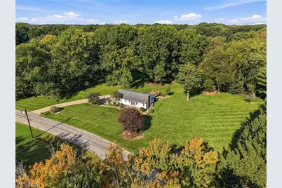 1367 Cherry Lane, Uniontown, OH 44685 - Photo 3