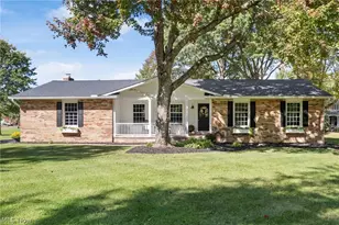 7566 Wake Robin Dr, Hudson, OH 44236 - Photo 1