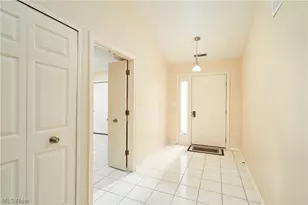 928 Sturbridge Dr, Akron, OH 44313 - Photo 5