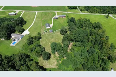 340 D A V Road, Whipple, OH 45788 - Photo 3