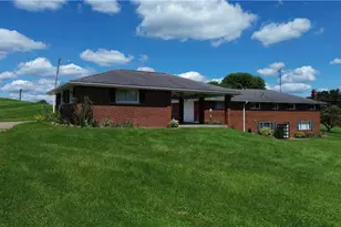 340 D A V Rd, Whipple, OH 45788 - Photo 9