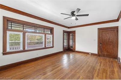 2126 Chesterland Avenue, Oakwood, OH 44107 - Photo 17