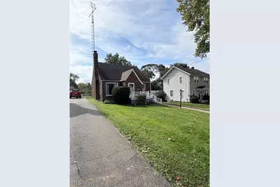 1534 35th Street NW, Canton, OH 44709 - Photo 5