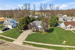 1009 E Reno Dr, Louisville, OH 44641 - Photo 5