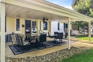 1009 E Reno Dr, Louisville, OH 44641 - Photo 41