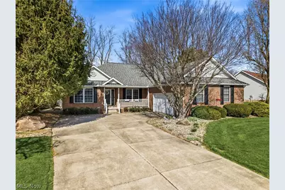 1009 E Reno Drive, Louisville, OH 44641 - Photo 1