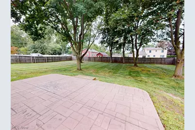 775 N Lake Street, Madison, OH 44057 - Photo 15