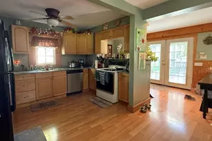 449 N Broadway, Geneva, OH 44041 - Photo 9