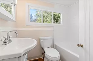 1631 Mattie St SE, Canton, OH 44707 - Photo 15