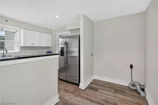 514 Park Ave, Amherst, OH 44001 - Photo 21