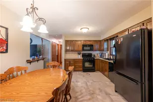 2850 Vollmer Dr, Austintown, OH 44511 - Photo 13