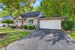 2850 Vollmer Dr, Austintown, OH 44511 - Photo 3