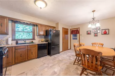 2850 Vollmer Drive, Austintown, OH 44511 - Photo 11