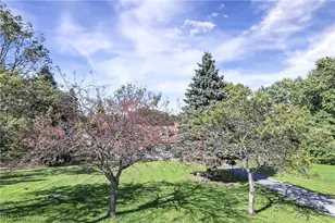 9327 Lakeshore Blvd, Mentor, OH 44060 - Photo 5