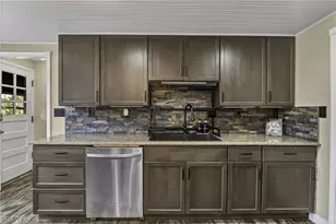 9327 Lakeshore Blvd, Mentor, OH 44060 - Photo 27