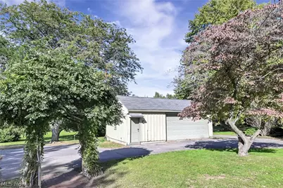 9327 Lake Shore Boulevard, Mentor, OH 44060 - Photo 9