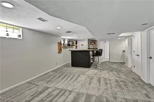 9327 Lakeshore Blvd, Mentor, OH 44060 - Photo 41