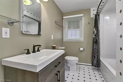 9327 Lake Shore Boulevard, Mentor, OH 44060 - Photo 29