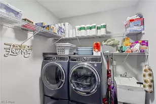 112 Acorn LN, Elyria, OH 44035 - Photo 27