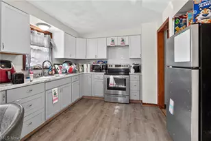 1101 W 5th St, Lorain, OH 44052 - Photo 33