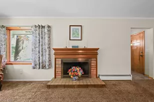633 Fairview Pl, Alliance, OH 44601 - Photo 7