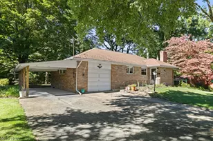 633 Fairview Pl, Alliance, OH 44601 - Photo 31