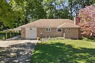 633 Fairview Pl, Alliance, OH 44601 - Photo 33