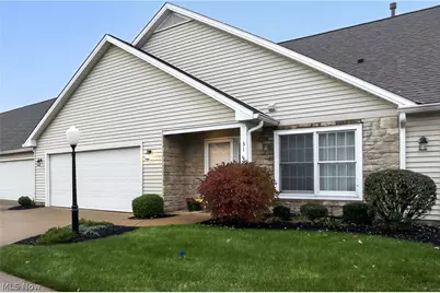 31 Canterbury Circle, Oberlin, OH 44074 - Photo 1