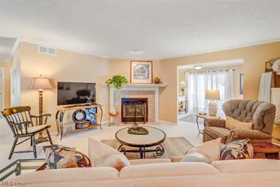 1474 Hollow Wood Lane, Avon, OH 44011 - Photo 5