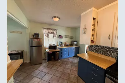 268 Dowd Road, Elyria, OH 44035 - Photo 5
