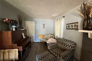 268 Dowd Rd, Elyria, OH 44035 - Photo 9