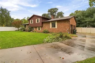 3855 Westlynn Ave NW, Massillon, OH 44646 - Photo 3