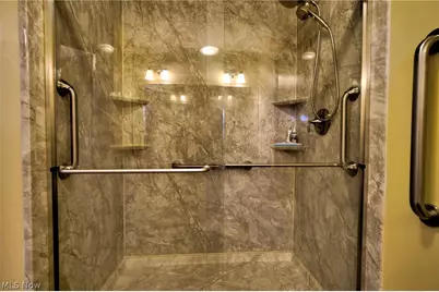 111 Squires Court, South Amherst, OH 44001 - Photo 29