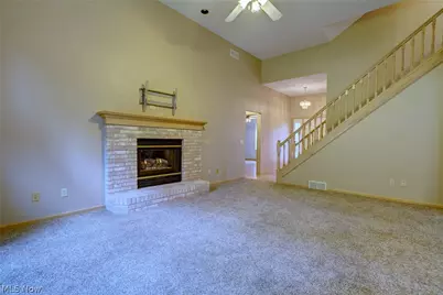 111 Squires Court, South Amherst, OH 44001 - Photo 11