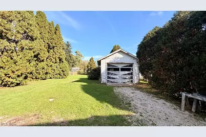 11703 Lincoln Way NW, Massillon, OH 44647 - Photo 29
