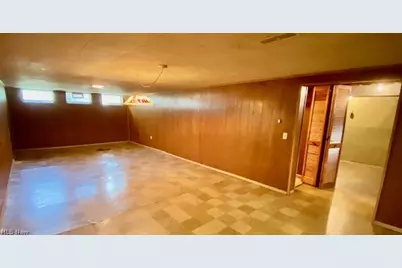 8260 Craig Lane, Grandview Heights, OH 44147 - Photo 31