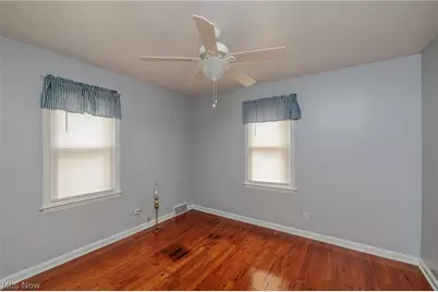 18404 Homeway Road, Loveland, OH 44135 - Photo 11