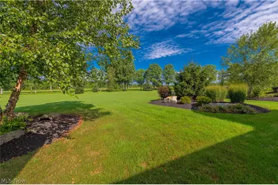 34786 N Legends Way, Grafton, OH 44044 - Photo 31
