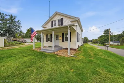 9787 Cleveland Avenue NW, Uniontown, OH 44685 - Photo 23