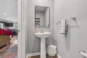 34329 Sylvia Dr, Eastlake, OH 44095 - Photo 15