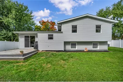 3246 Woodington Avenue SW, Canton, OH 44706 - Photo 39