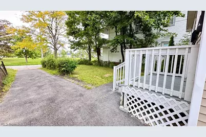 12405 Signet Avenue, Loveland, OH 44120 - Photo 3