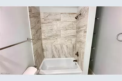 12405 Signet Avenue, Loveland, OH 44120 - Photo 15