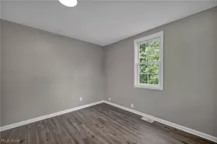 920 E 39th St, Lorain, OH 44055 - Photo 27